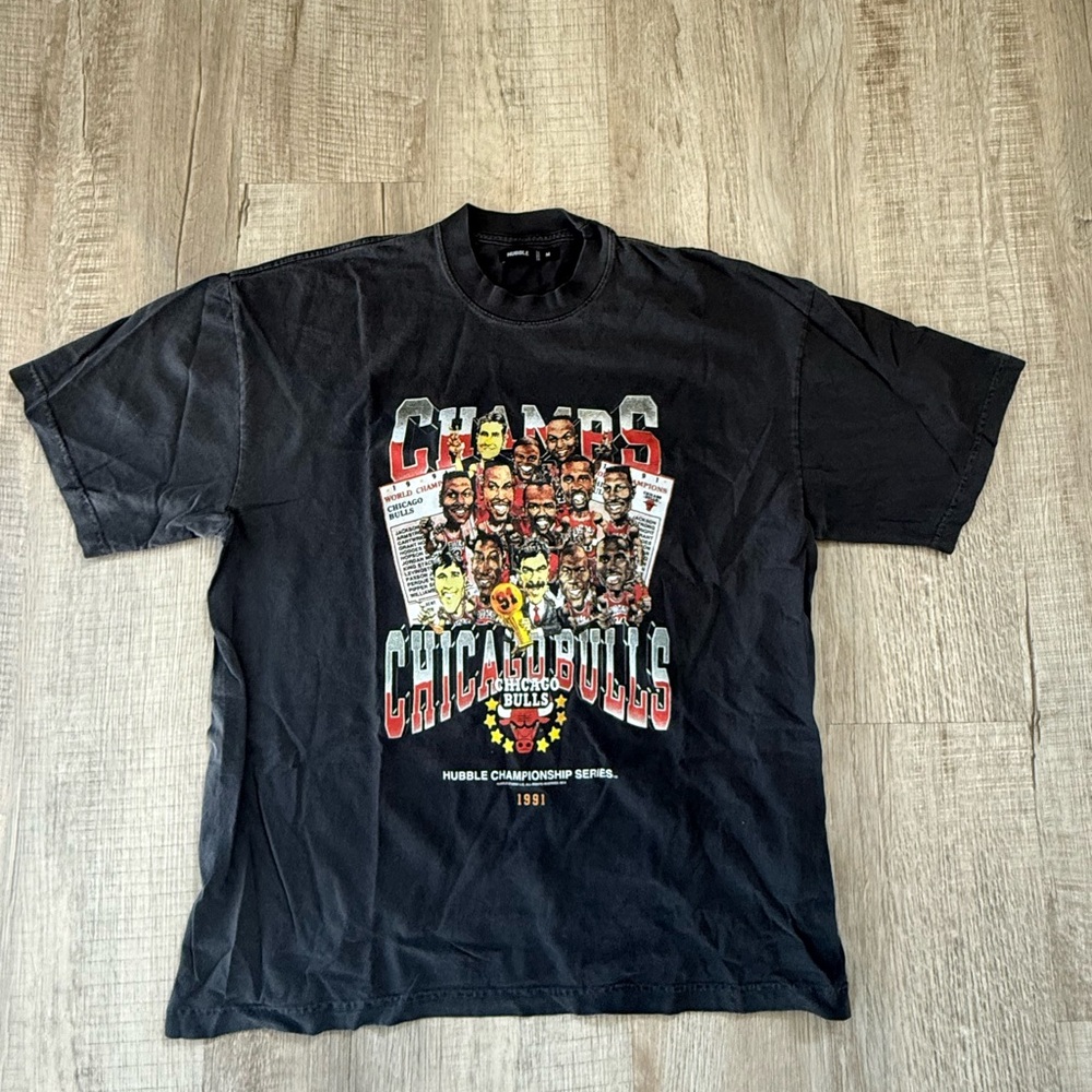 Chicago Bulls Champions Black Graphic Tee